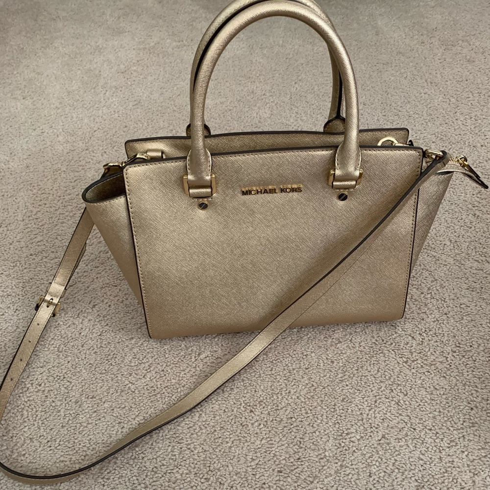 Michael Kors Gold Cross Body